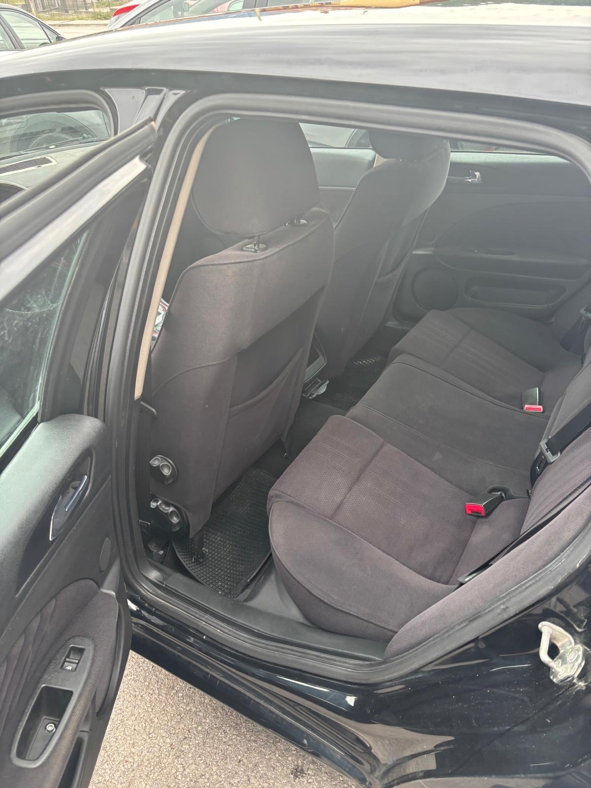 Alfa Romeo 159 1.9 JTDm 16V Sportwagon Exclusive