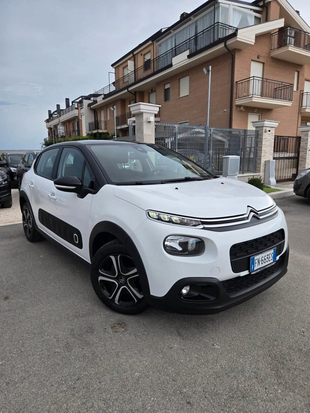 Citroen C3 PureTech 82 GPL Shine