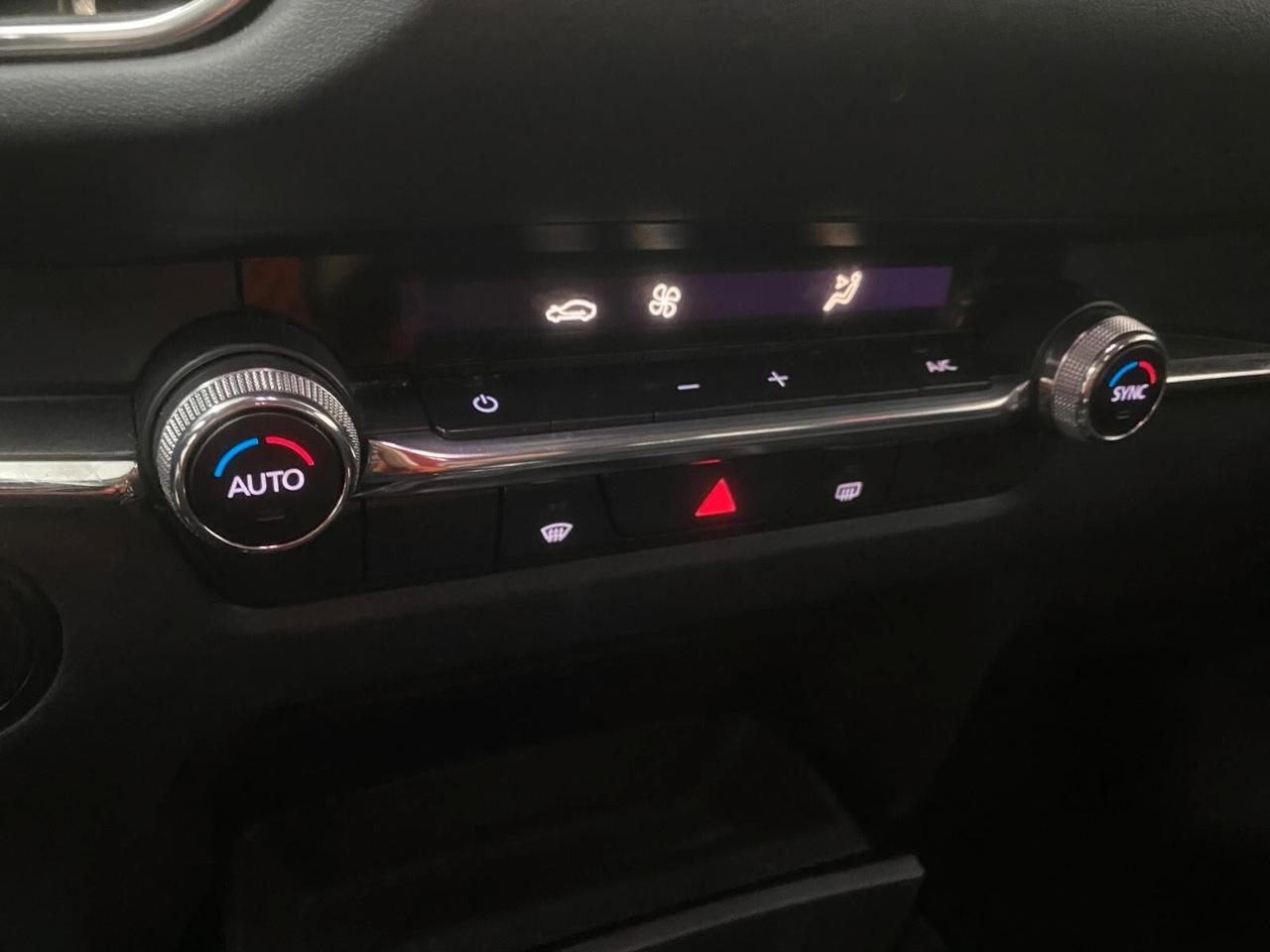 Mazda CX-30 2.0L E-Skyactive Hybrid Executive