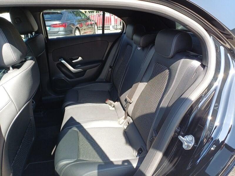 Mercedes-Benz Classe A A 180 d Automatic Sport NIGHT-EDITION