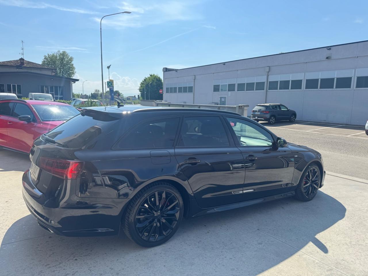 Audi A6 Avant 3.0 TDI 272 CV quattro S tronic Line Full Optional