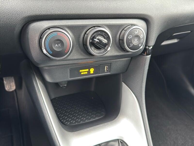 Toyota Yaris Yaris 1.0 5 porte Active