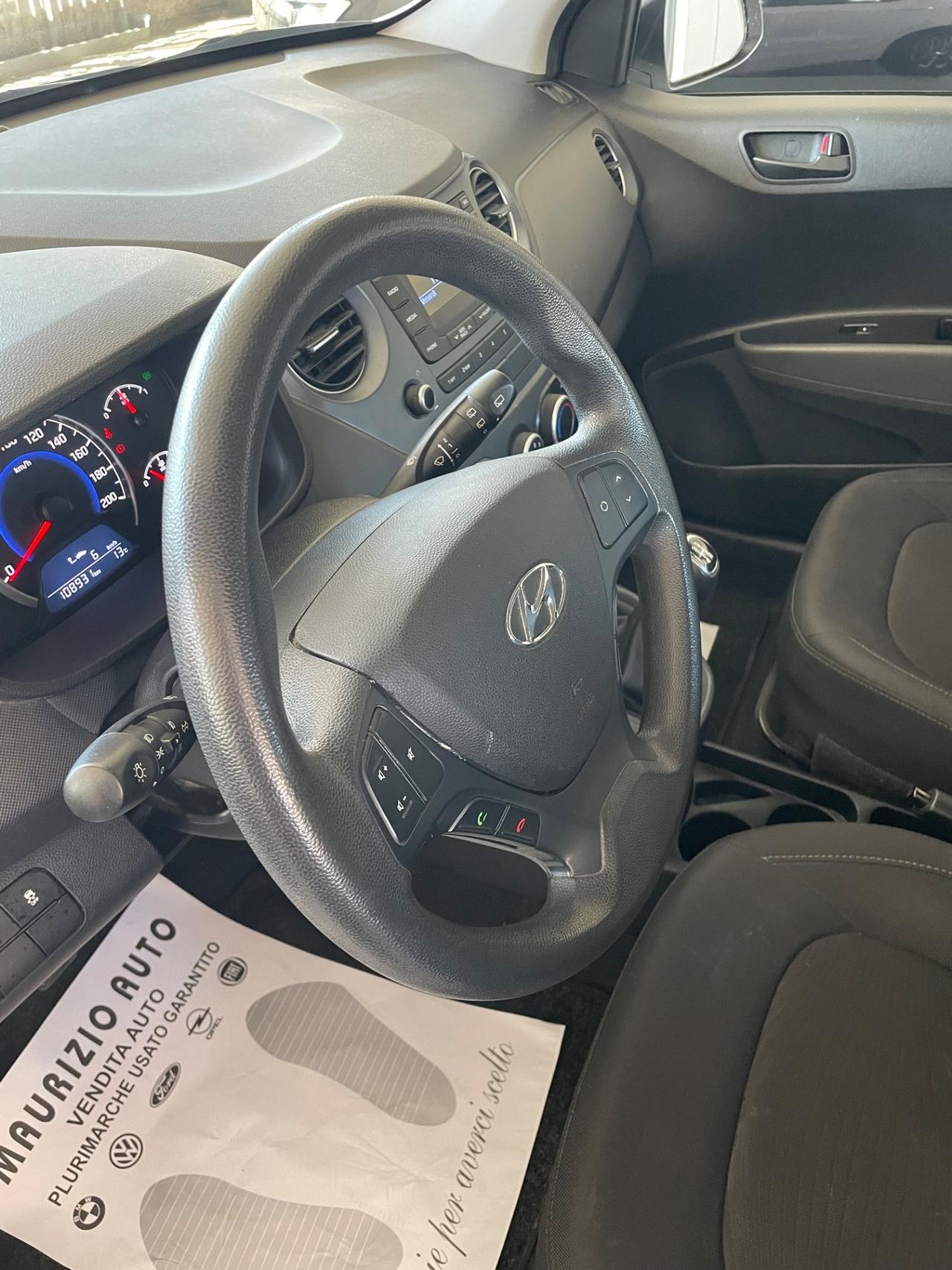 Hyundai i10 1.0 LPGI Econext Login Full dal nord Italia