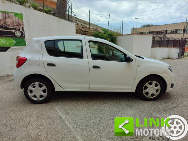 DACIA Sandero 1.2 75CV
