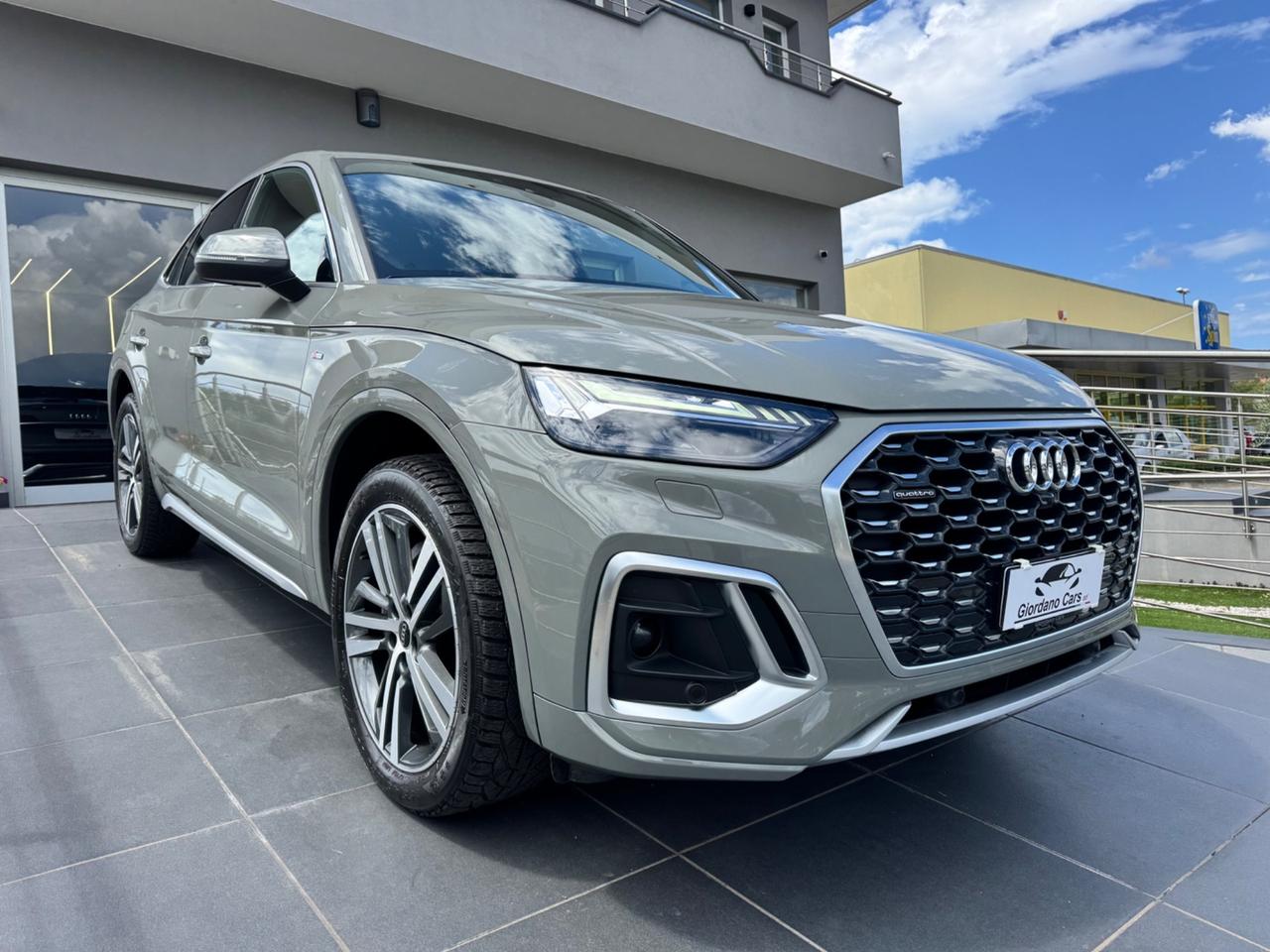 Audi Q5 SPB 40 TDI quattro S tronic line plus 204cv grigio nardo’