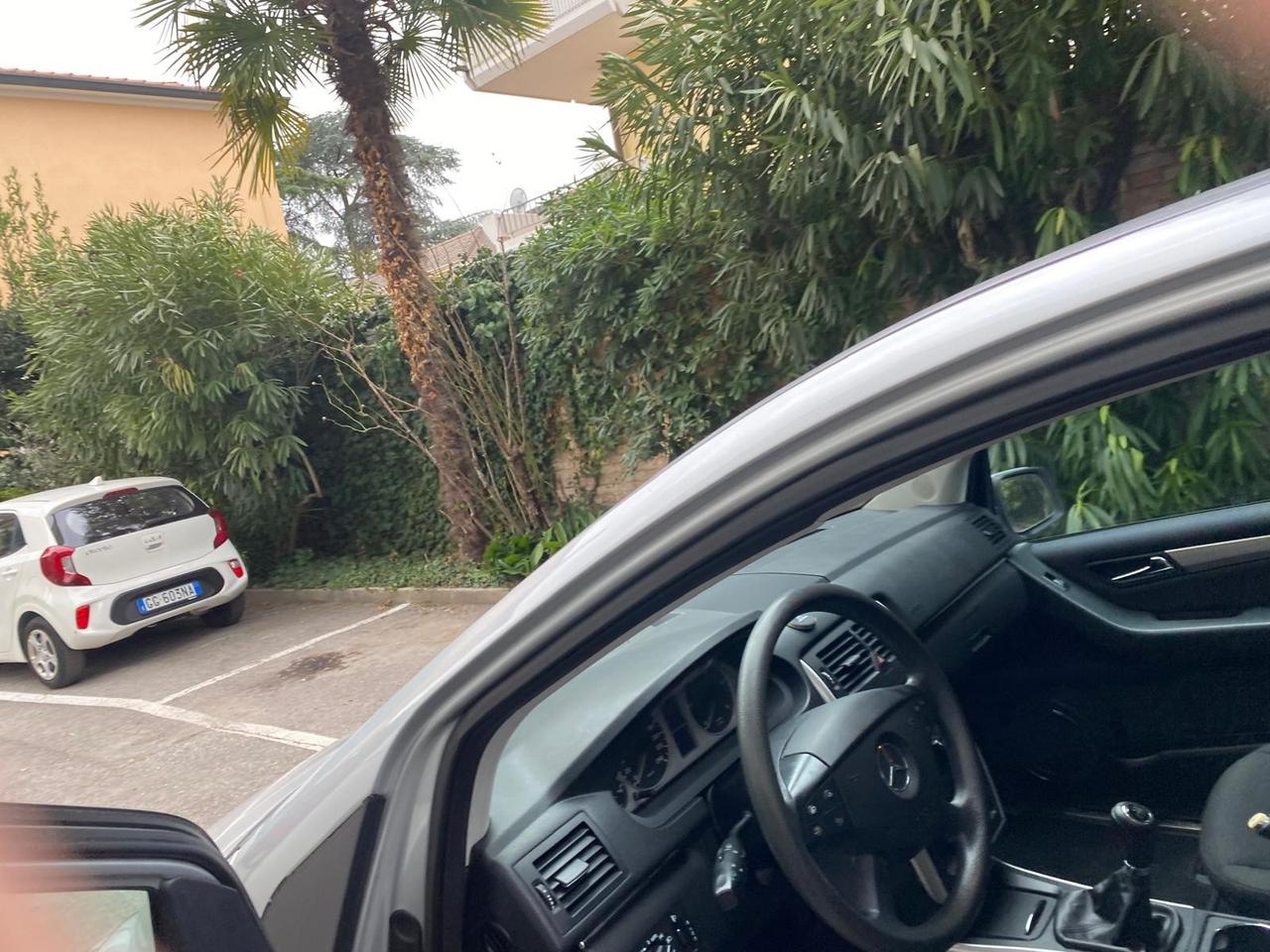 MERCEDES B 180 CDI PREMIUM CONDIZIONI DA VETRINA GUARDA