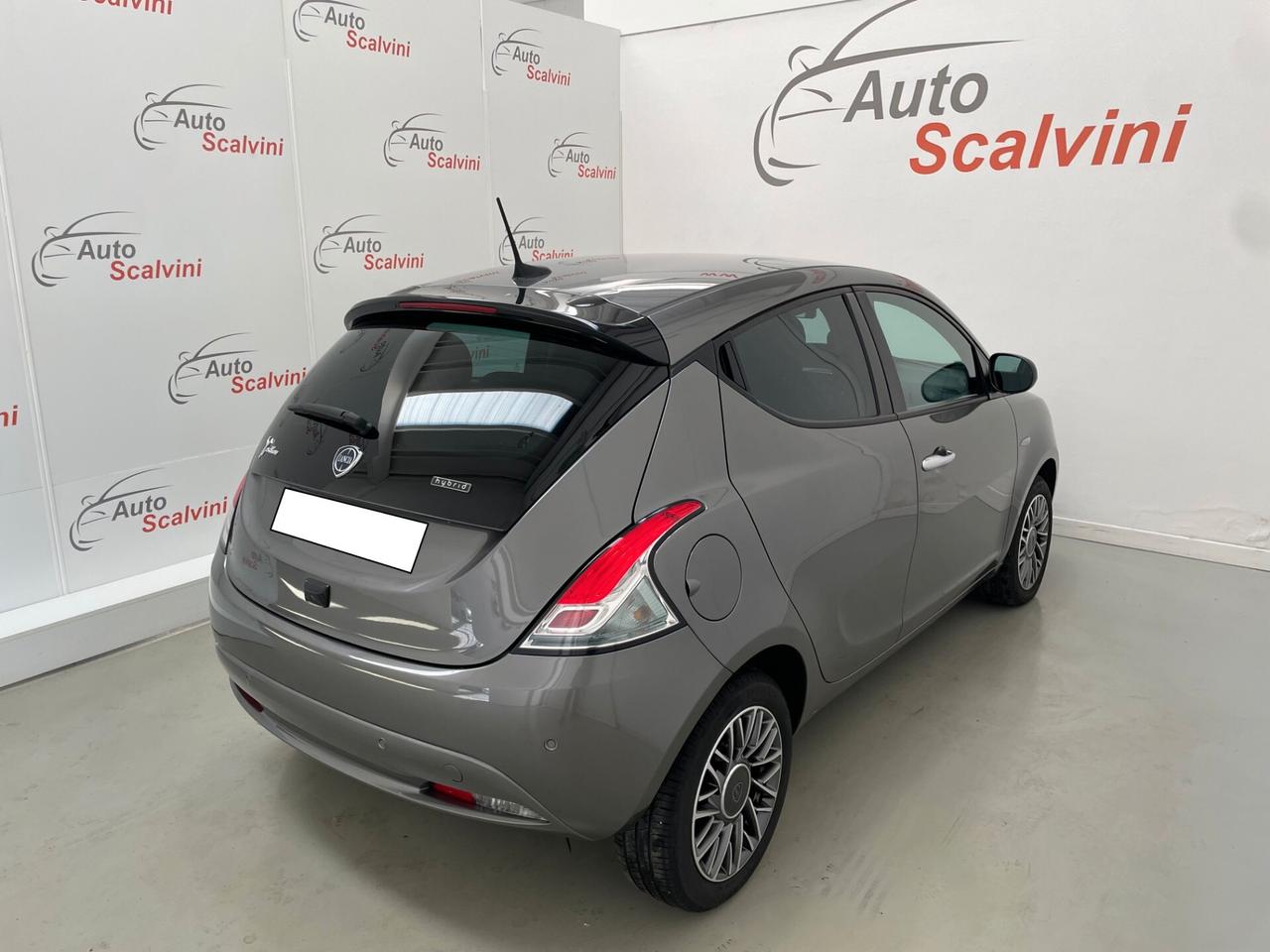 Lancia Ypsilon 1.0 FireFly 5 porte 69cv S&S Hybrid Gold Plus