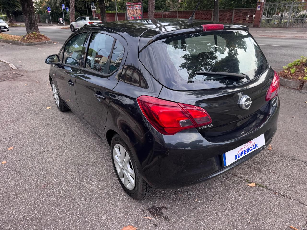 Opel Corsa 1.2 5 porte NEOPATEN GARANZIA 12 mesi