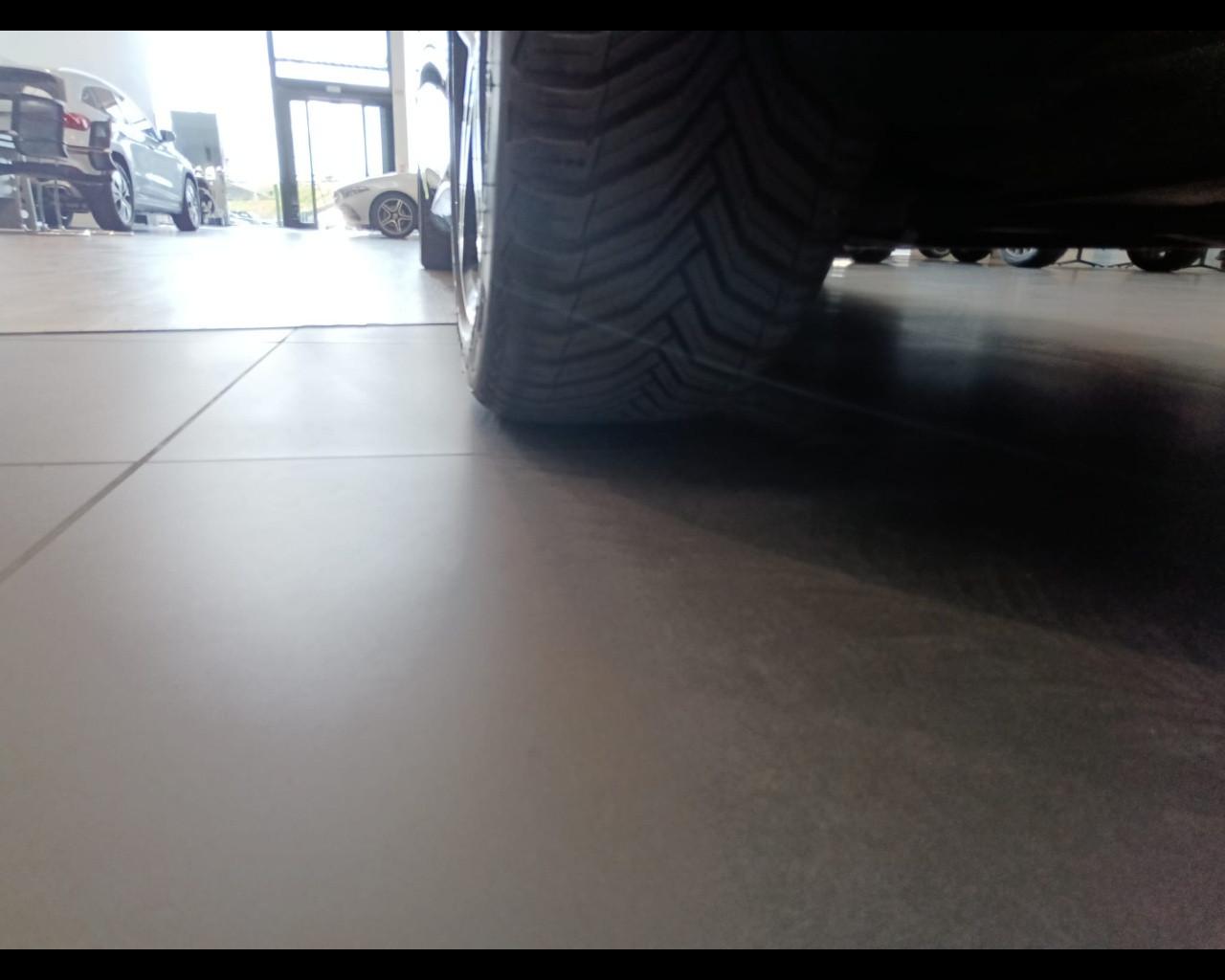 Mercedes-Benz Classe A - W177 2018 - A 180 d Sport auto