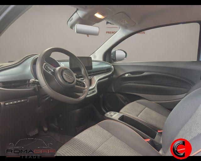 FIAT 500e 3+1 42 kWh Icon