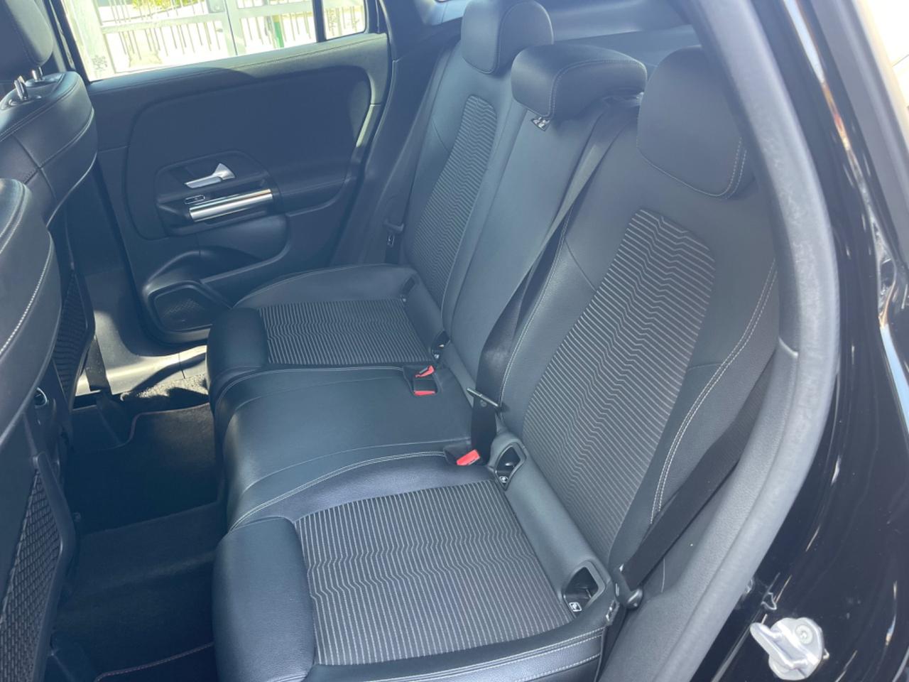 Mercedes-benz GLA 200 d Automatic Sport Plus KM 85.000 CERTIFICATI !!!