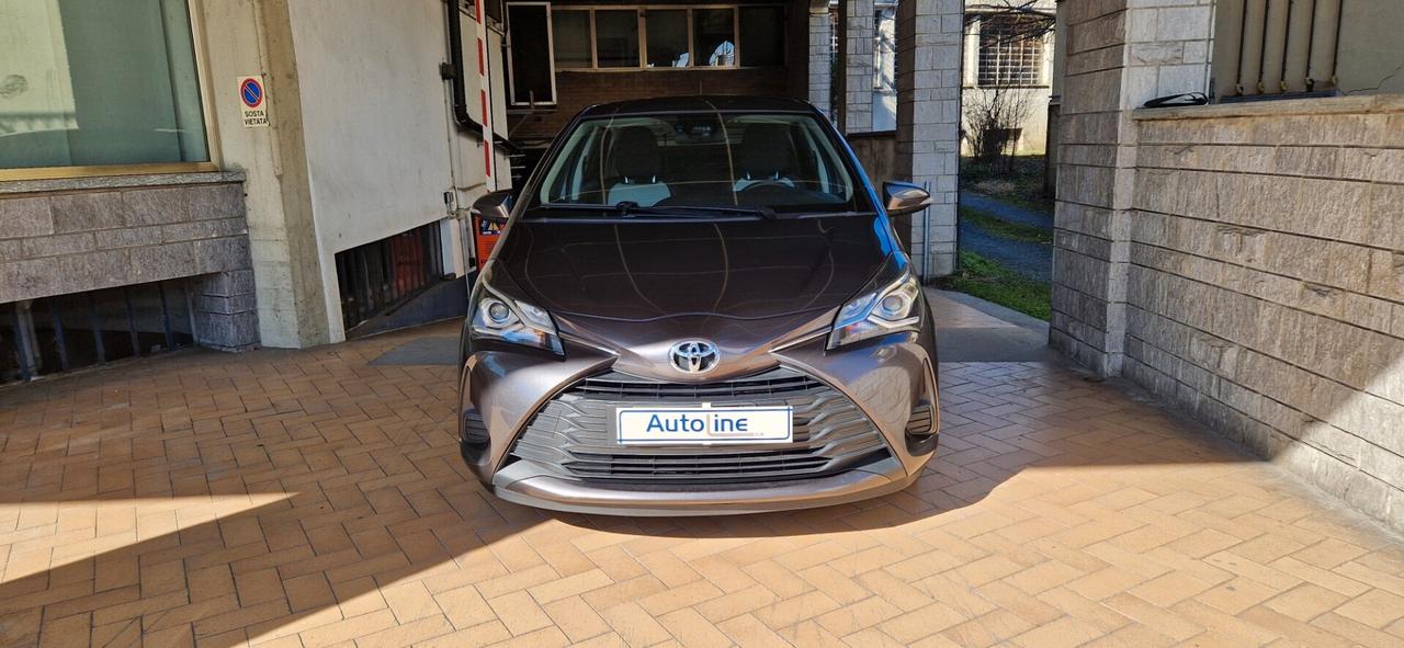 Toyota Yaris 1.5 5 porte 37.400 km Tagliandi