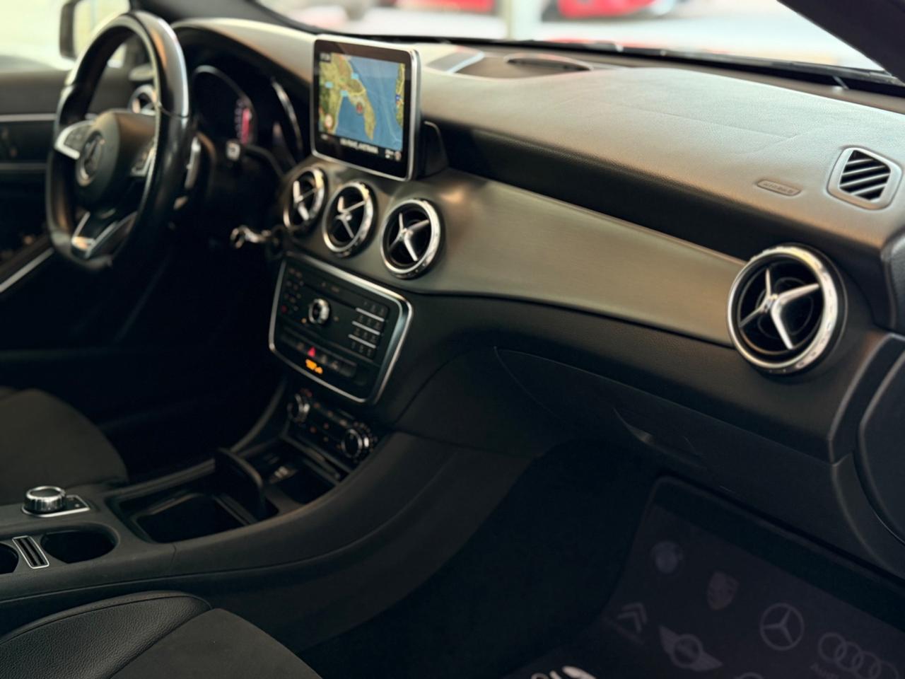 Mercedes-benz GLA 200 d Automatic Premium AMG