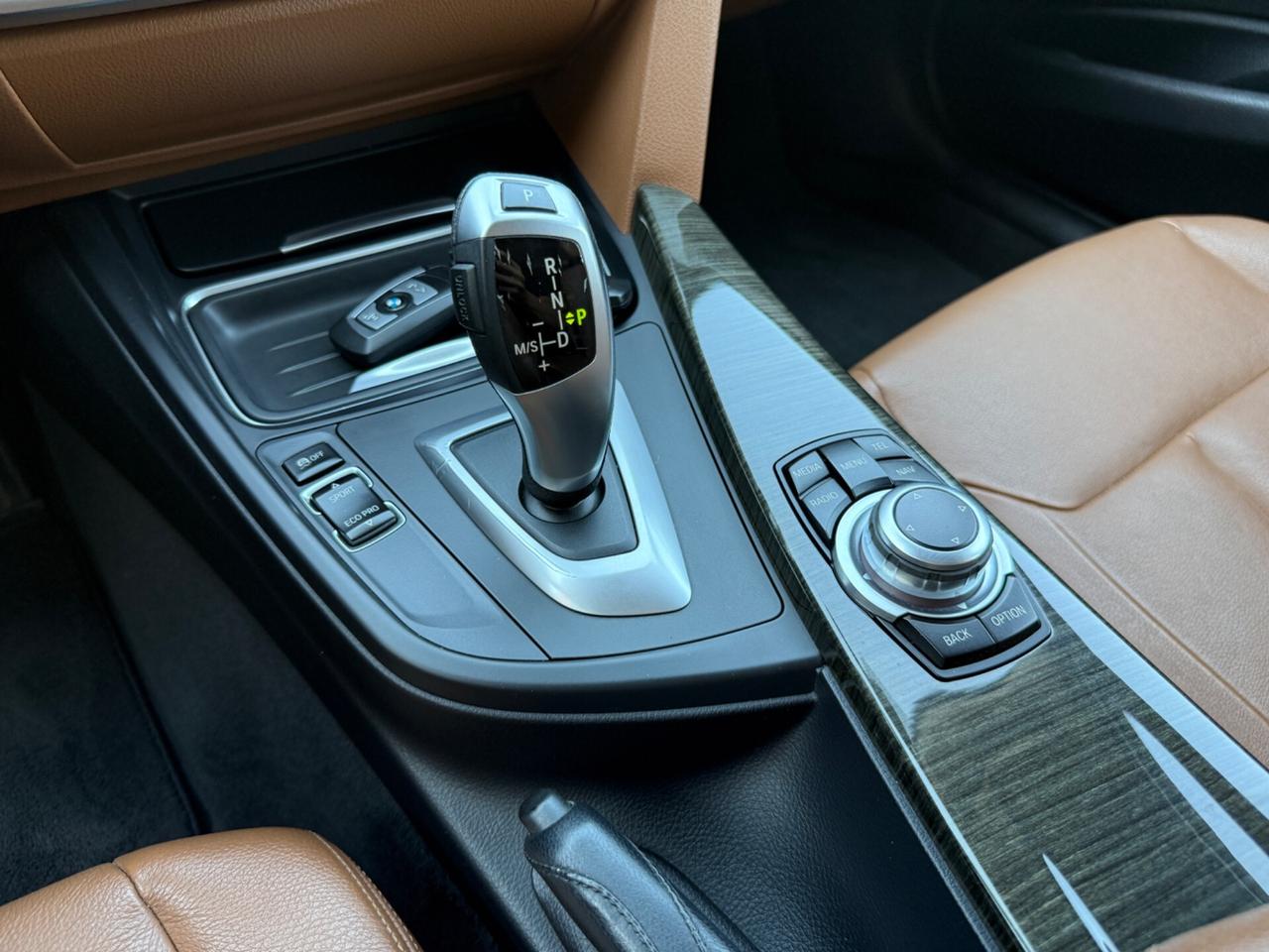Bmw 318 318d Touring Luxury