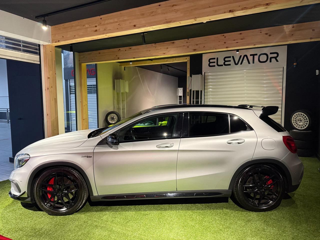 Mercedes GLA 45 AMG 4matic 360cv auto