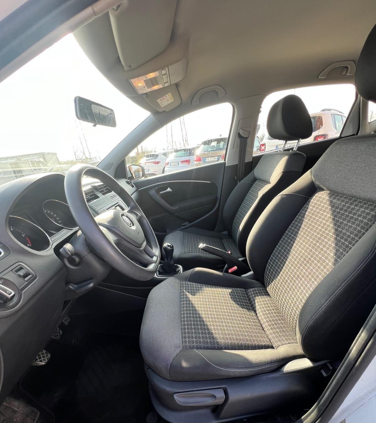 Volkswagen Polo 1.4 TDI 5p. Business