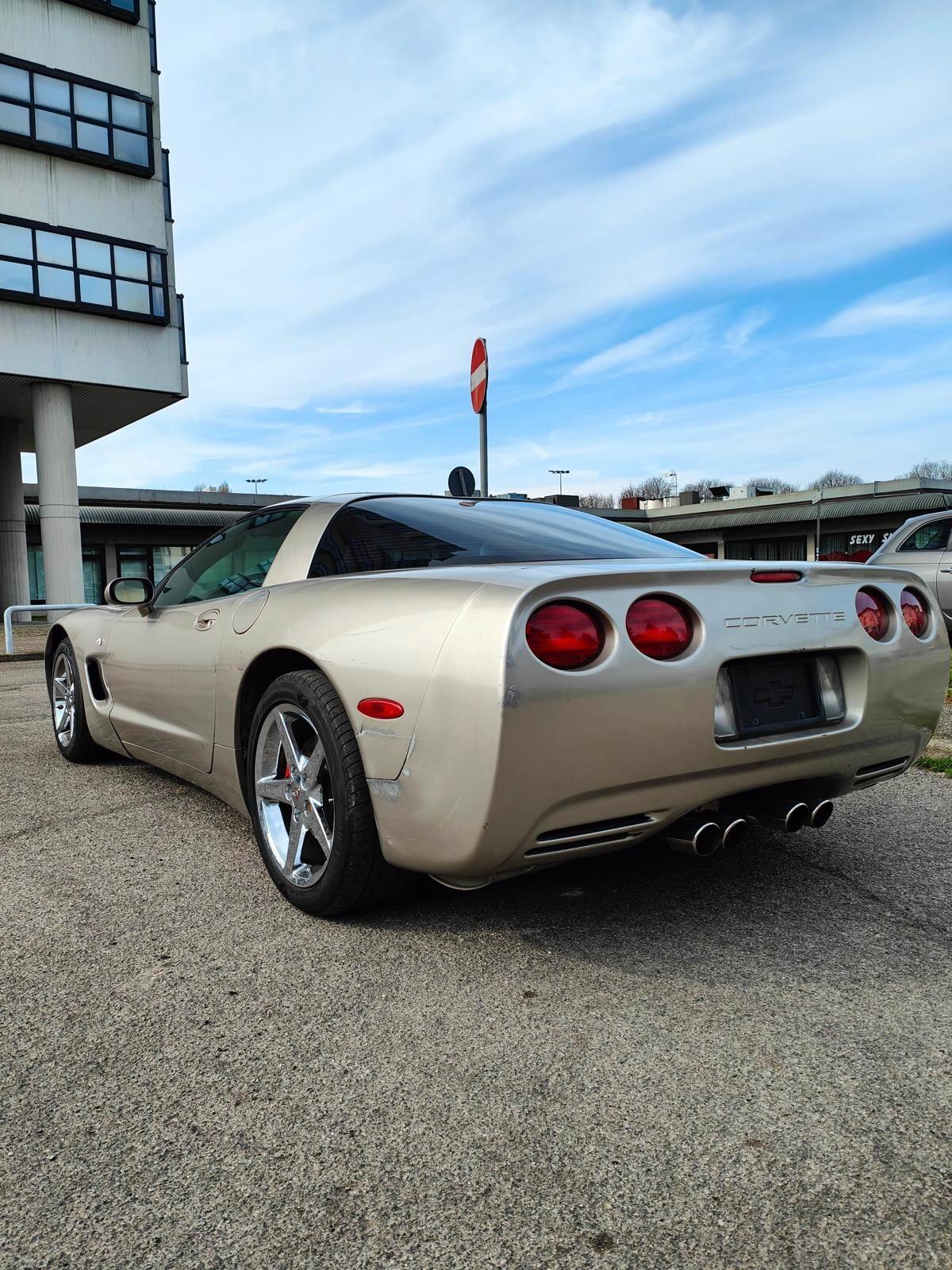Chevrolet Corvette C5 5.7 V8 Coupé