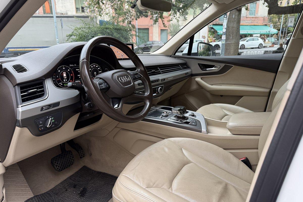 AUDI Q7 3.0 TDI 272 CV quattro tiptronic