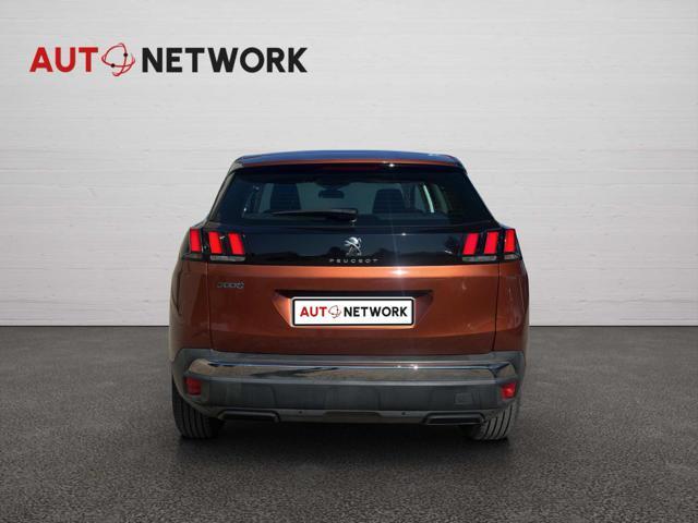 PEUGEOT 3008 BlueHDi 130 S&S Business