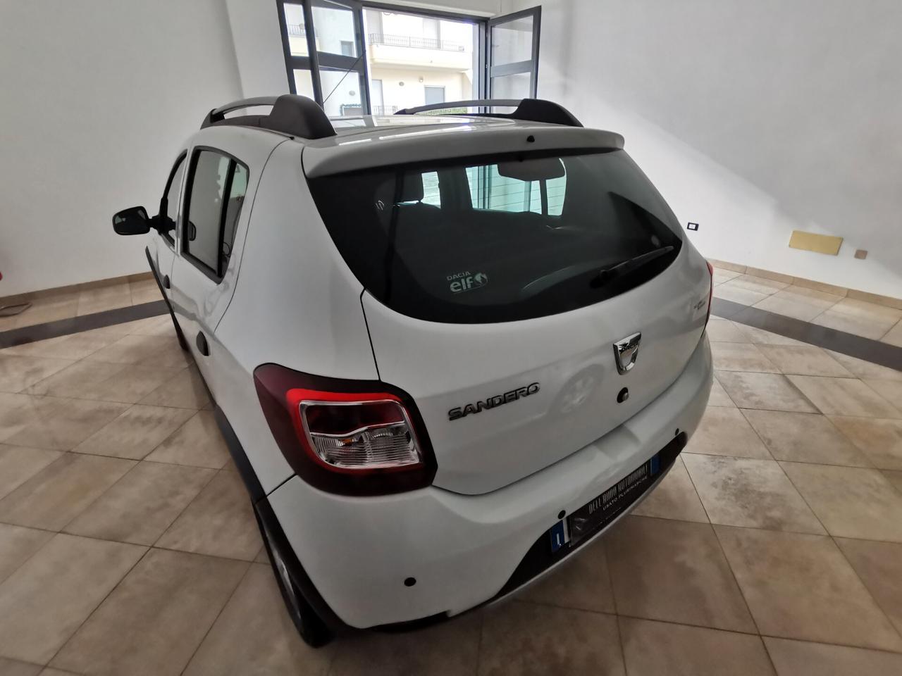 Dacia Sandero Stepway 0.9 TCe 12V TurboGPL 2016