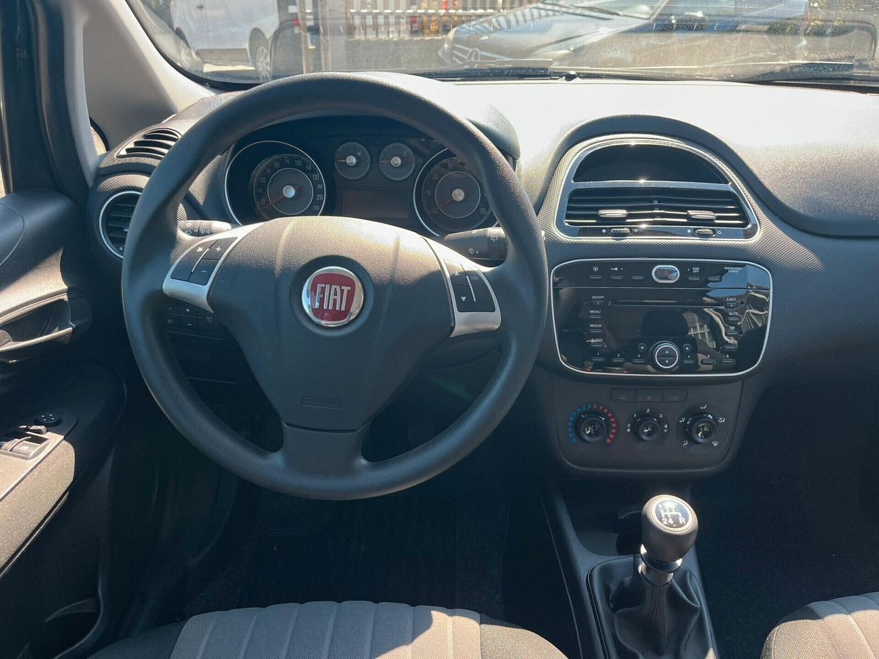 Fiat Punto 1.2 8V 5p solo 22.000 km