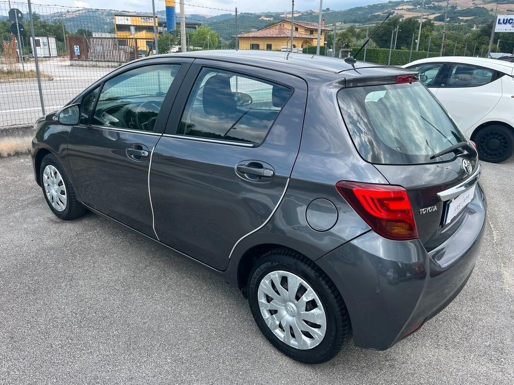 Toyota Yaris 1.0 5 porte Lounge IMPIANTO GPL