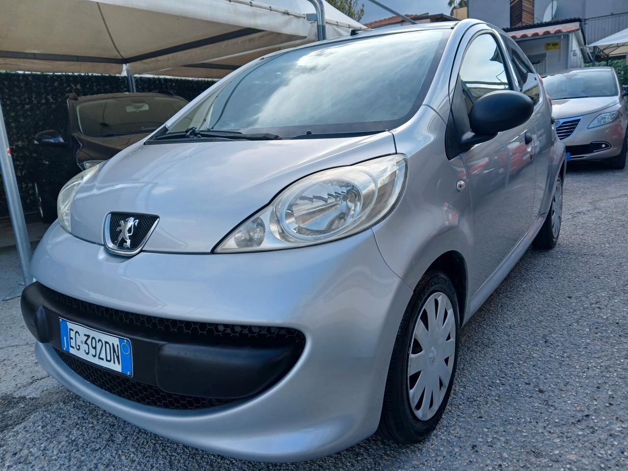 Peugeot 107 1.0 68CV 5p. Desir