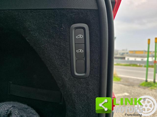 VOLVO XC90 2.0 B5 MHEV AWD Automatic 7 Seat R Design