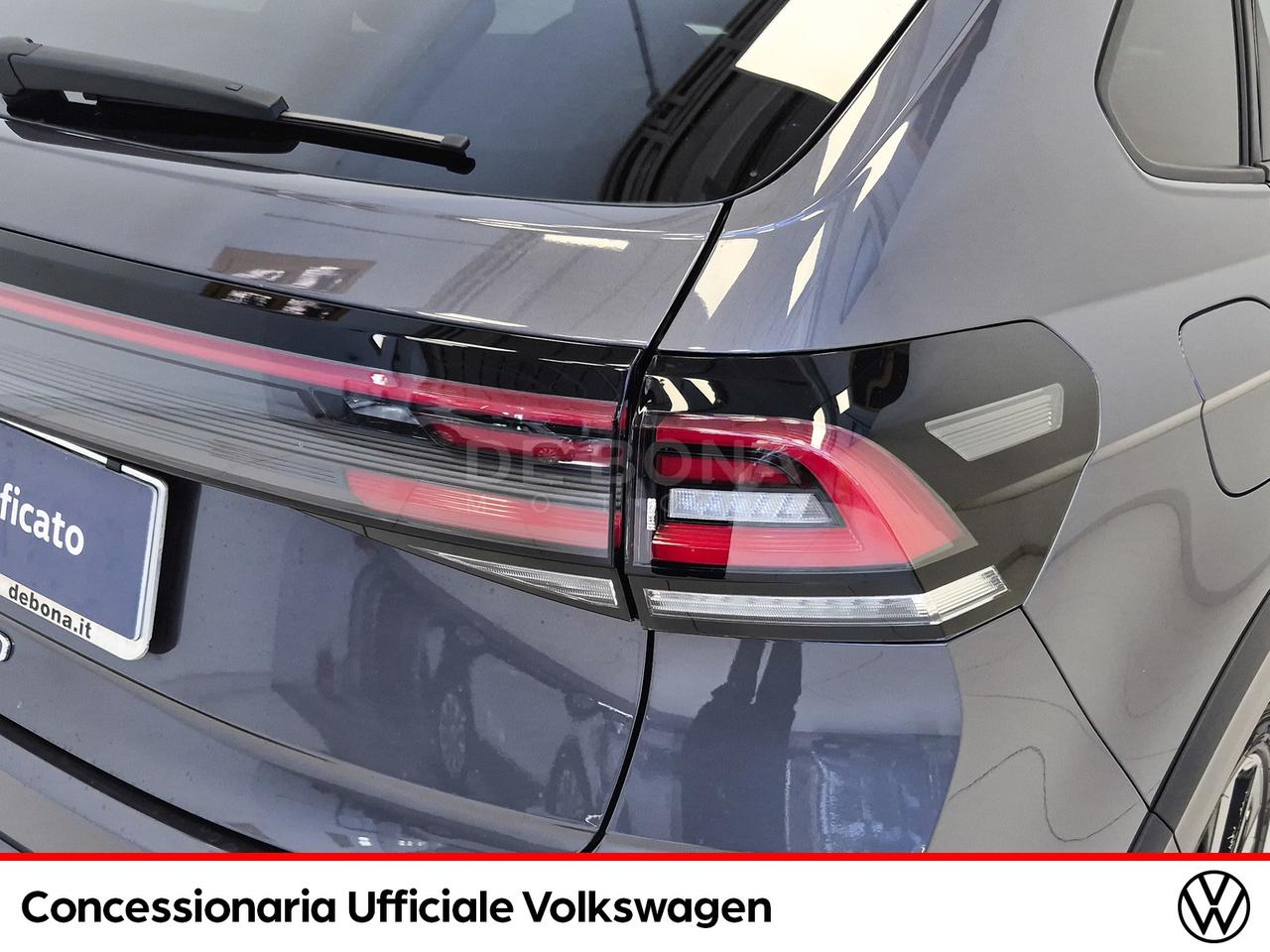 Volkswagen Taigo 1.0 tsi r-line 110cv