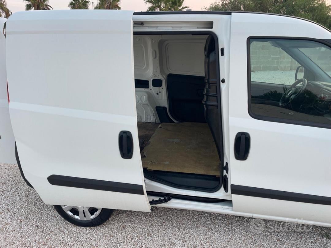 Fiat Doblò cargo 1.6 Multijet 120 CV 3 posti