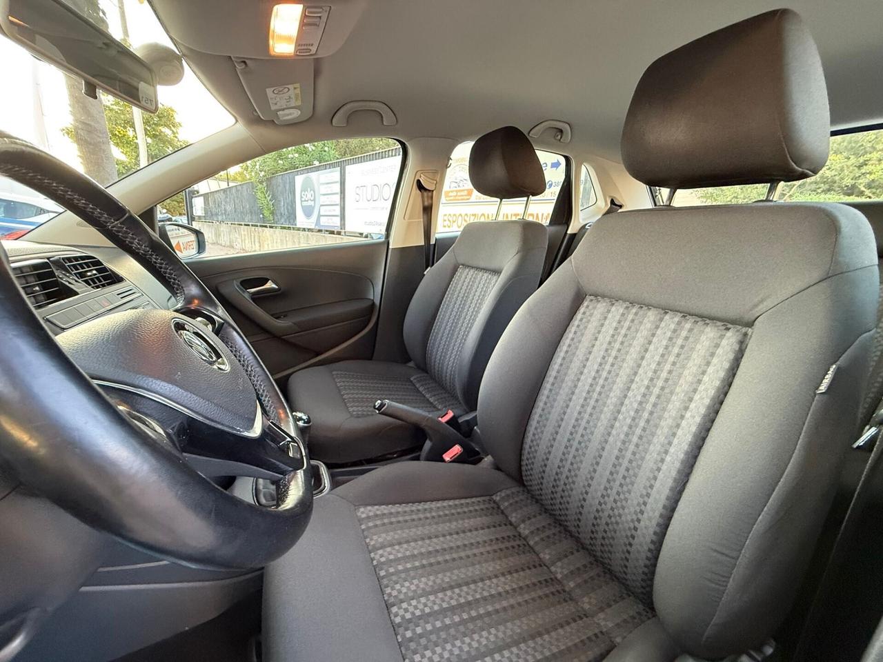 Volkswagen Polo 1..0 Benz. Km. 52.000 NEOPATENTATI