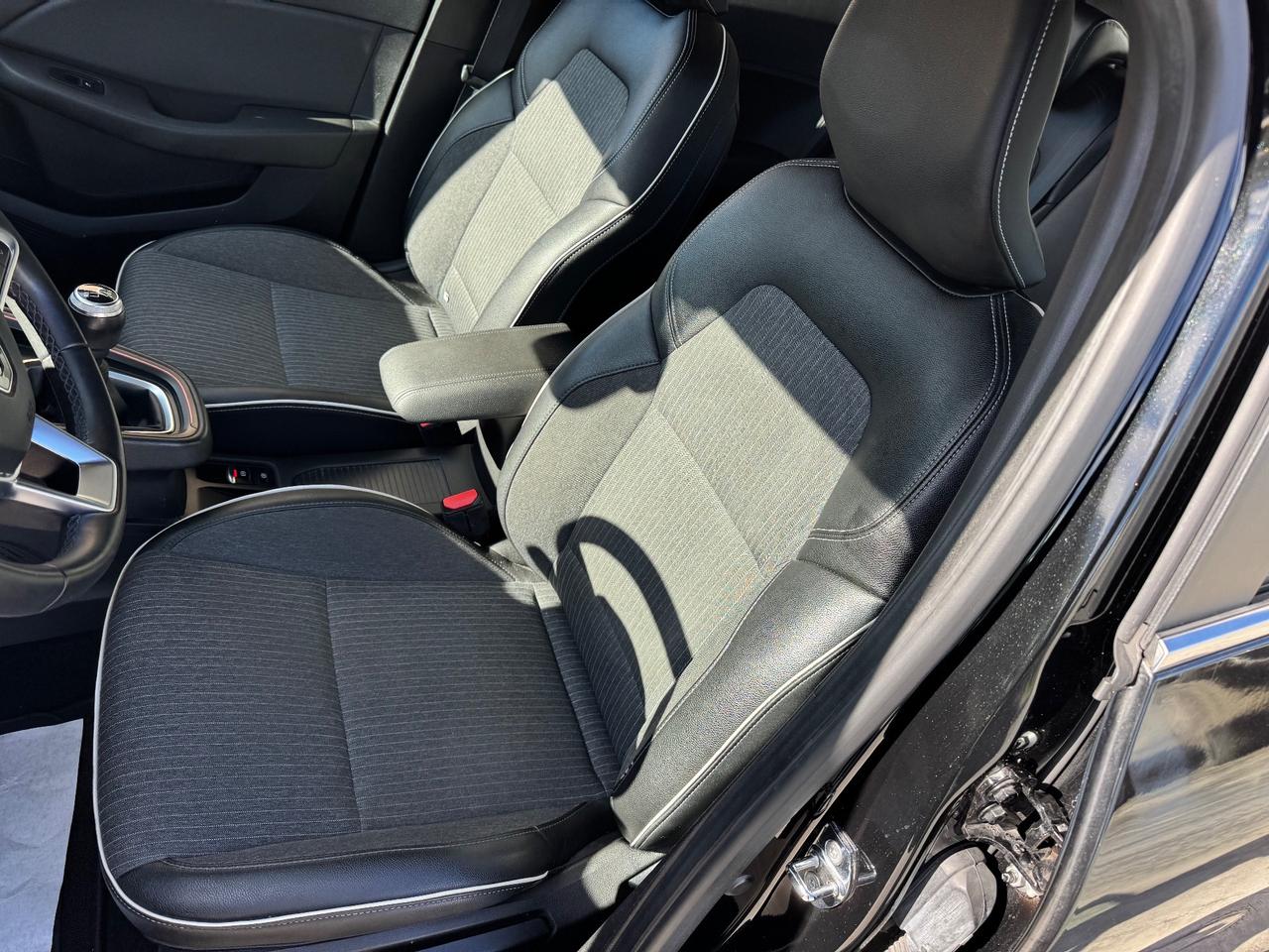 Renault Clio TCe 90 CV 5 porte R.S. Line