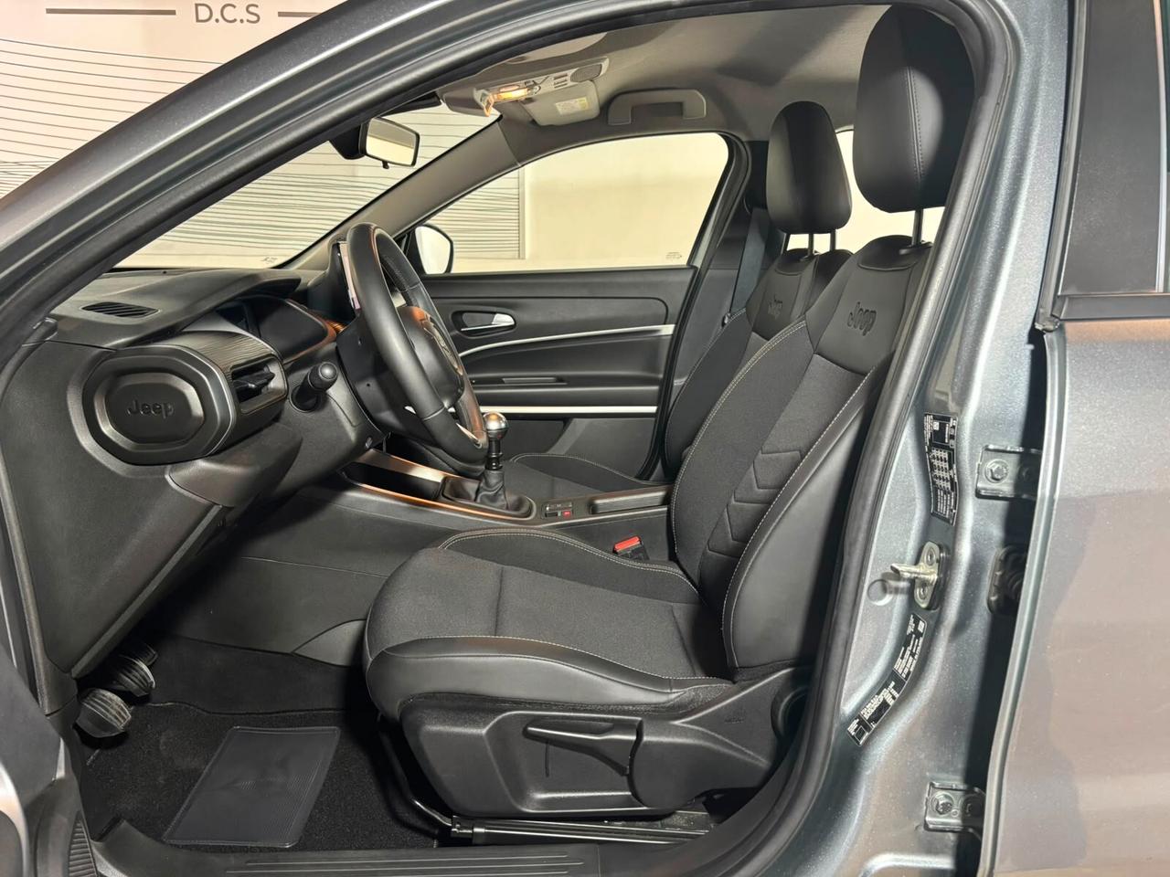 Jeep Avenger 1.2 benzina 100 CV NAVIGATORE