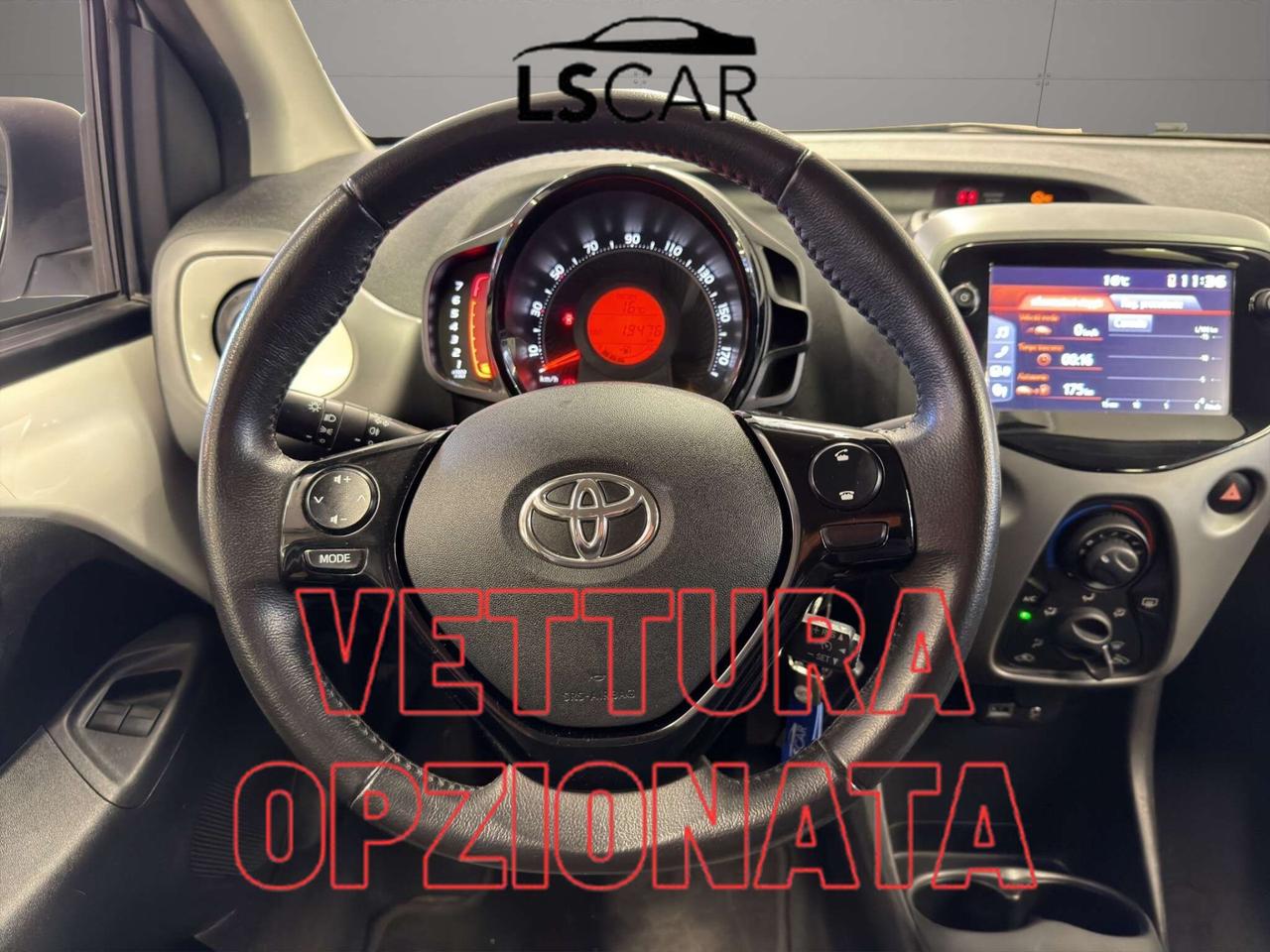 Toyota Aygo Connect 5p 1.0 x-business 72cv - Unipro - Promo Finanziamento
