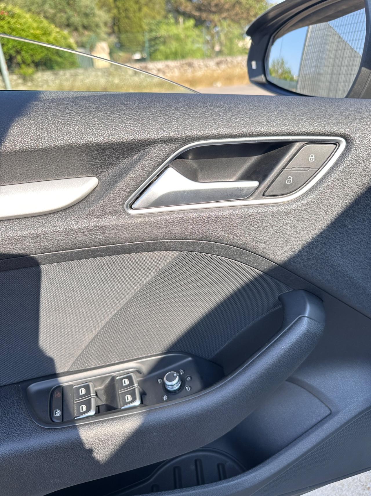 Audi A3 SPB 1.6 TDI S tronic Ambition-2013