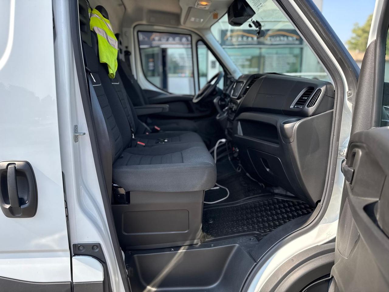 Iveco Daily 35S #6611