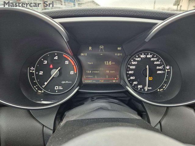 ALFA ROMEO Giulia Giulia 2.2 t Super Q4 180cv awd auto - FR618PN