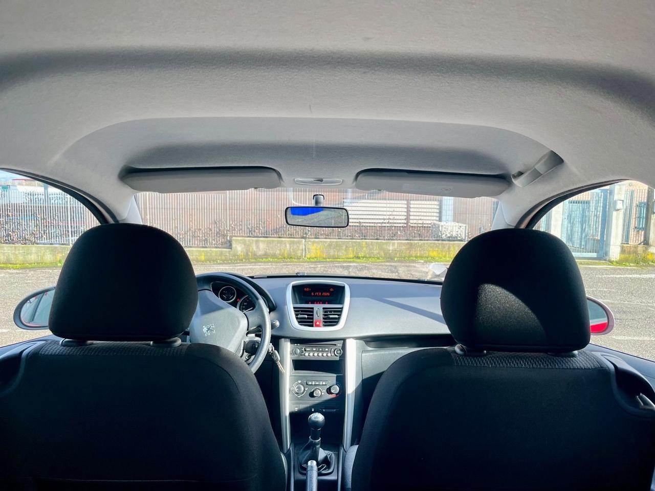 Peugeot 207 Plus 1.4hdi 106.000km 2013 3 porte per neopatentati