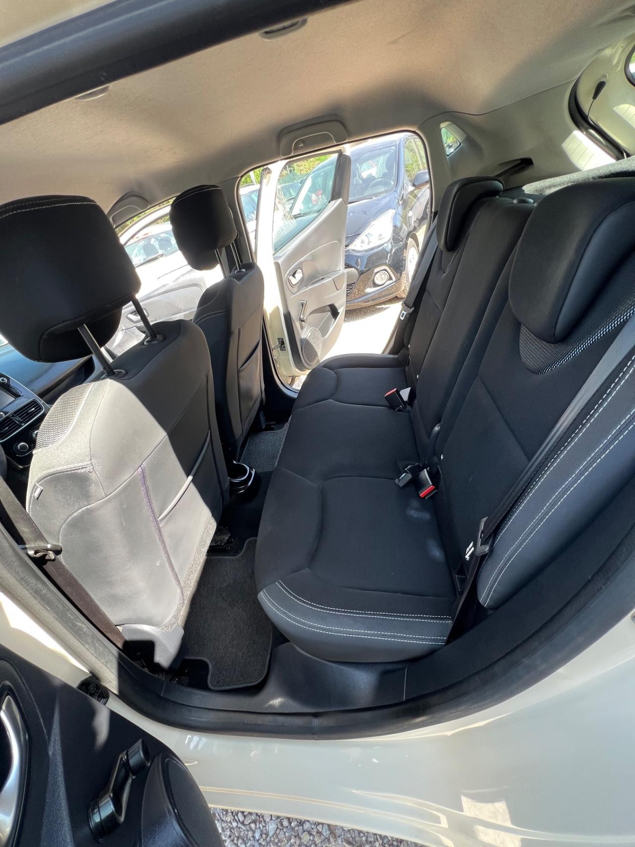 Renault Clio dCi 8V 90CV Start&Stop 5 porte Energy Intens