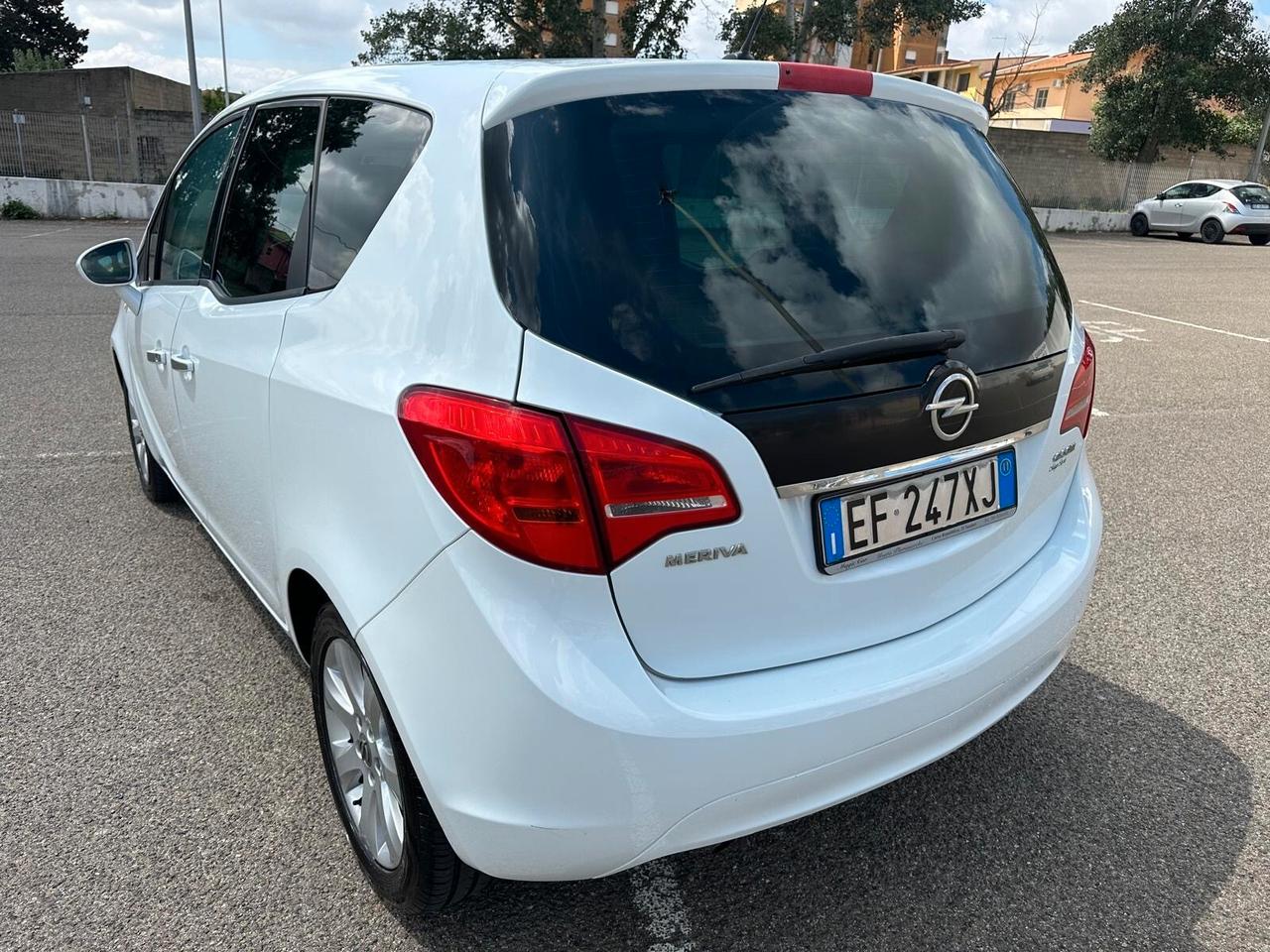 Opel Meriva 1.3 CDTI 95CV ecoFLEX Cosmo