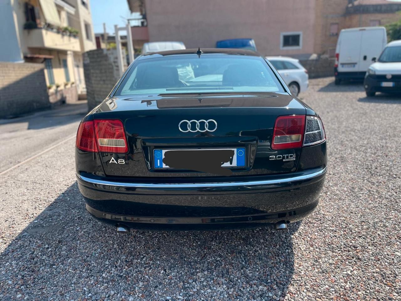 Audi A8 3.0 V6 TDI QUATTRO