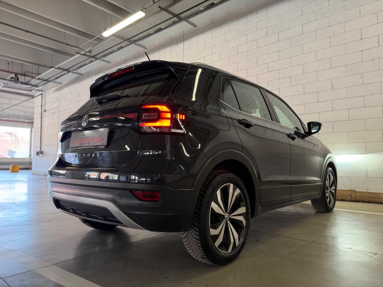 Volkswagen T-Cross 1.6 TDI DSG SCR Advanced BMT