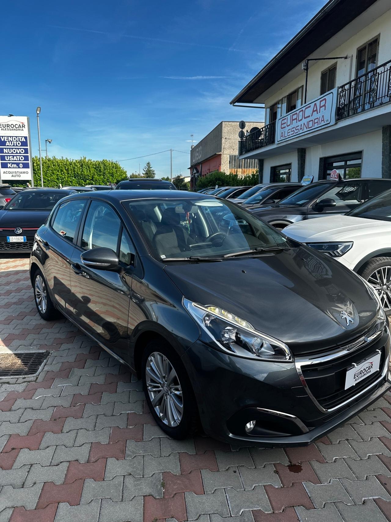 Peugeot 208 PureTech 82 5 porte Access
