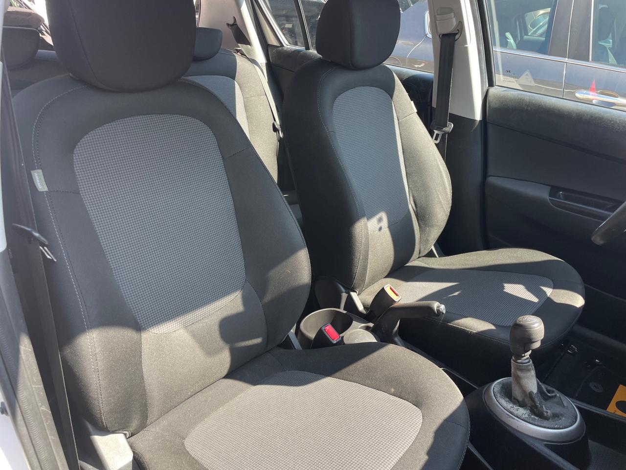 HYUNDAI i20 1.1 DIESEL 75 (CV) 2012