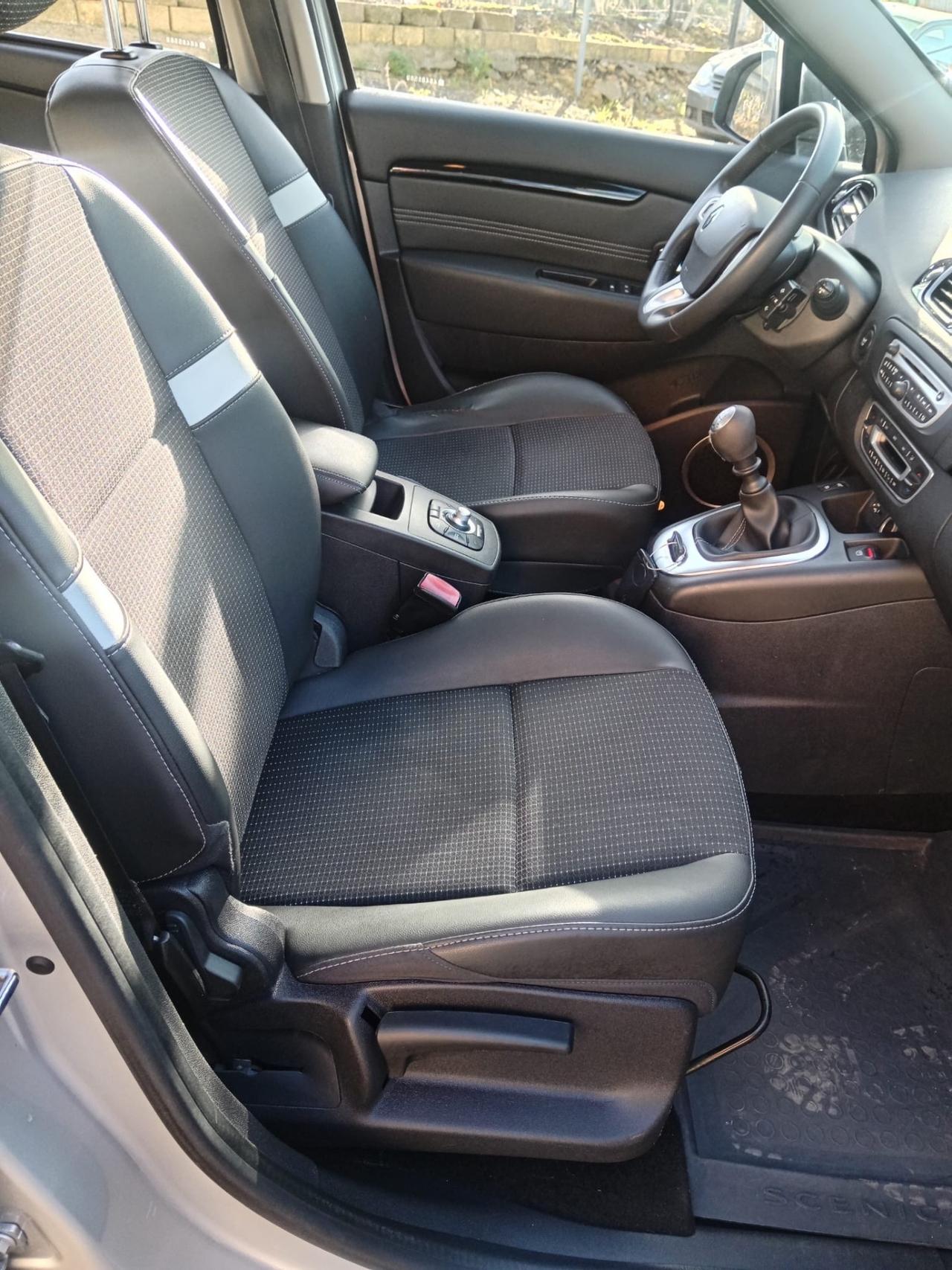 Renault Scenic Scénic X-Mod 1.5 dCi 110CV Dynamique