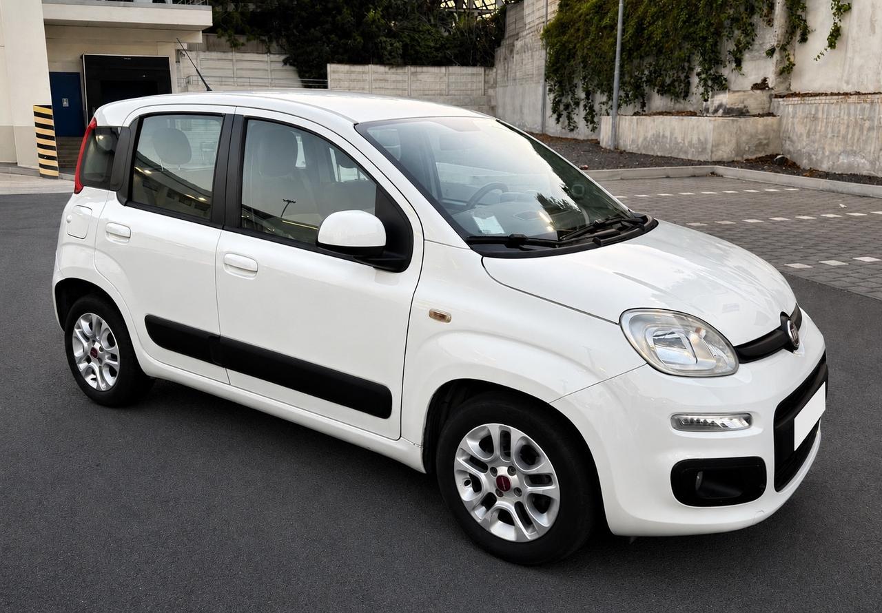 Fiat Panda 1.3 MJT S&S Lounge 75cv