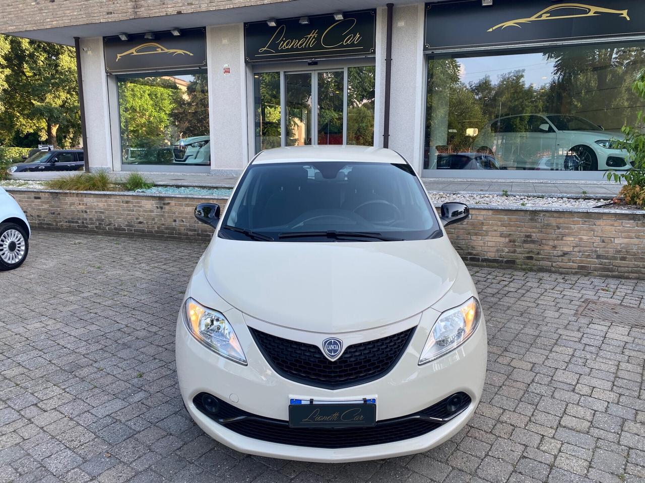 Lancia Ypsilon 1.2 69 CV 5 porte GPL Ecochic Gold