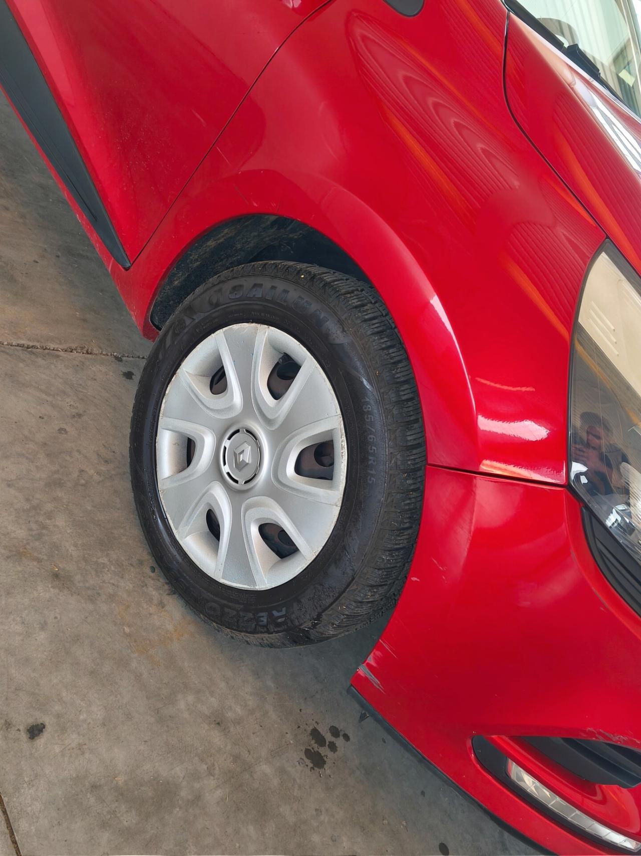 Renault Clio 1.2 75CV 5 porte Intens