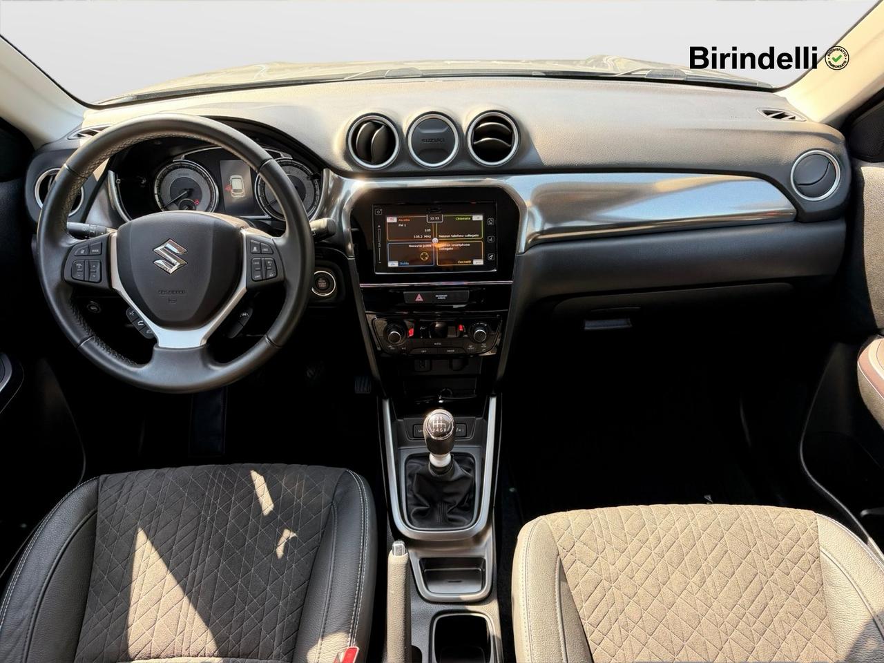 SUZUKI Vitara (2015) - Vitara 1.4 Hybrid Top