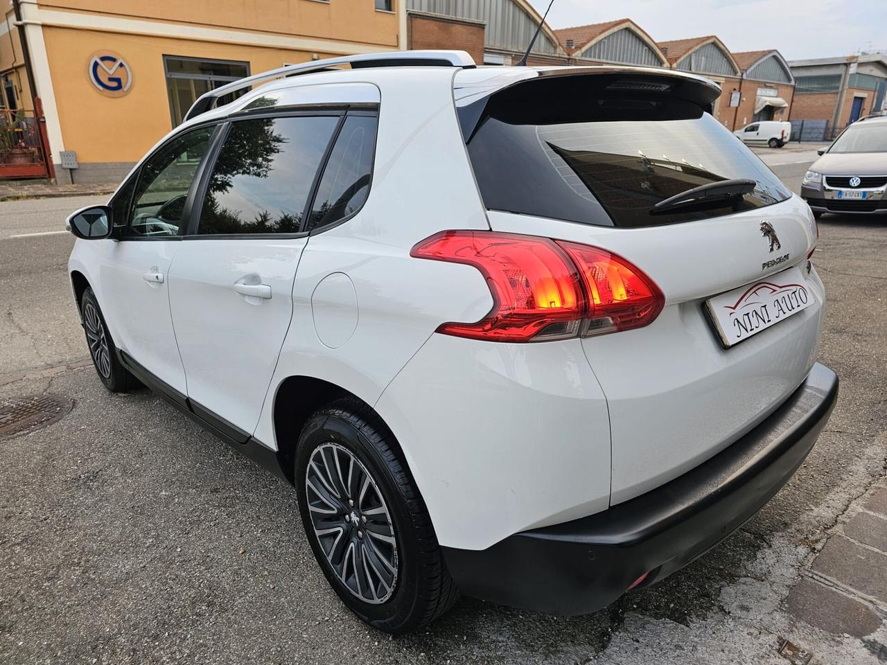 Peugeot 2008 1.4 HDi 68cv Access*Navi*Xeno*Euro5*Neopatentati